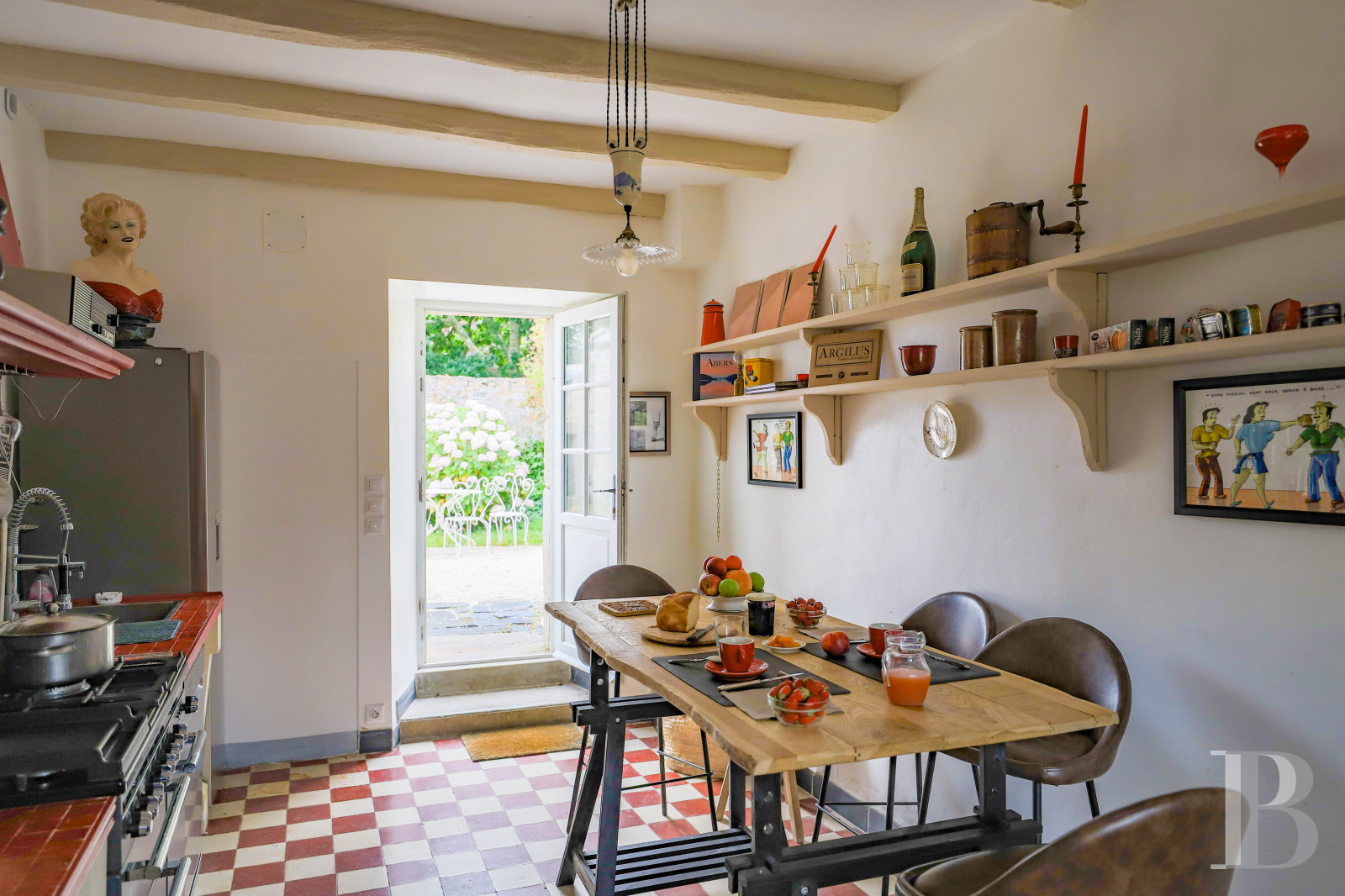 A 17th century manor house and penty close to the beaches and port in Lanildut, in the Iroise region - photo  n°17